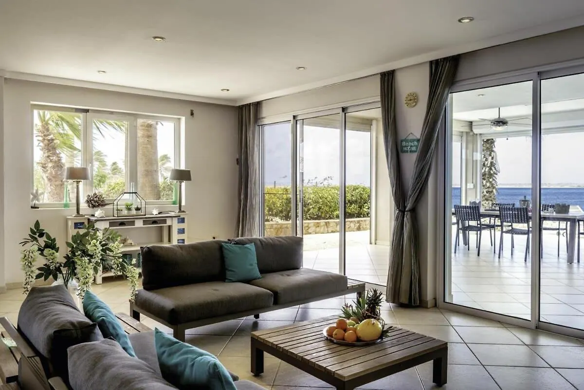 Oceanfront Deluxe Apartment Blue Marlin at Den Laman Kralendijk 0*,