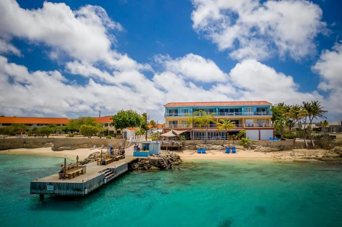 Oceanfront Deluxe Apartment Blue Marlin at Den Laman Kralendijk Mini-hôtel