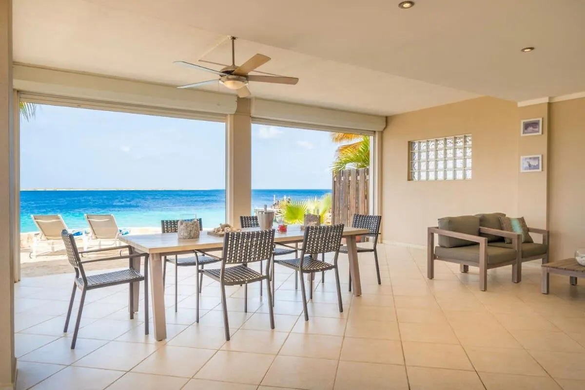 Oceanfront Deluxe Apartment Blue Marlin at Den Laman Kralendijk 0*,